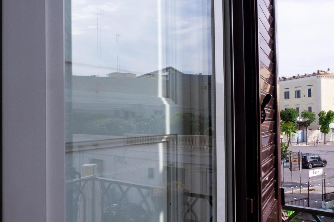 Seaport #Rooms Trani Zewnętrze zdjęcie